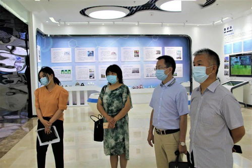 億企嗨濟南網絡科技合伙企業董事長周長校一行來園區參觀網絡技術服務