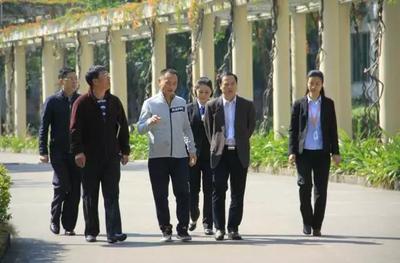 【頭條】職教春風(fēng)吹不斷 再接再厲創(chuàng)新峰:市教育局鼓勵我校做強做大!